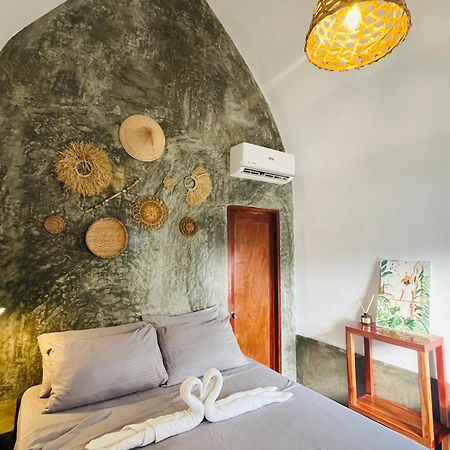 Maayong Hostel (Adults Only) Moalboal Extérieur photo