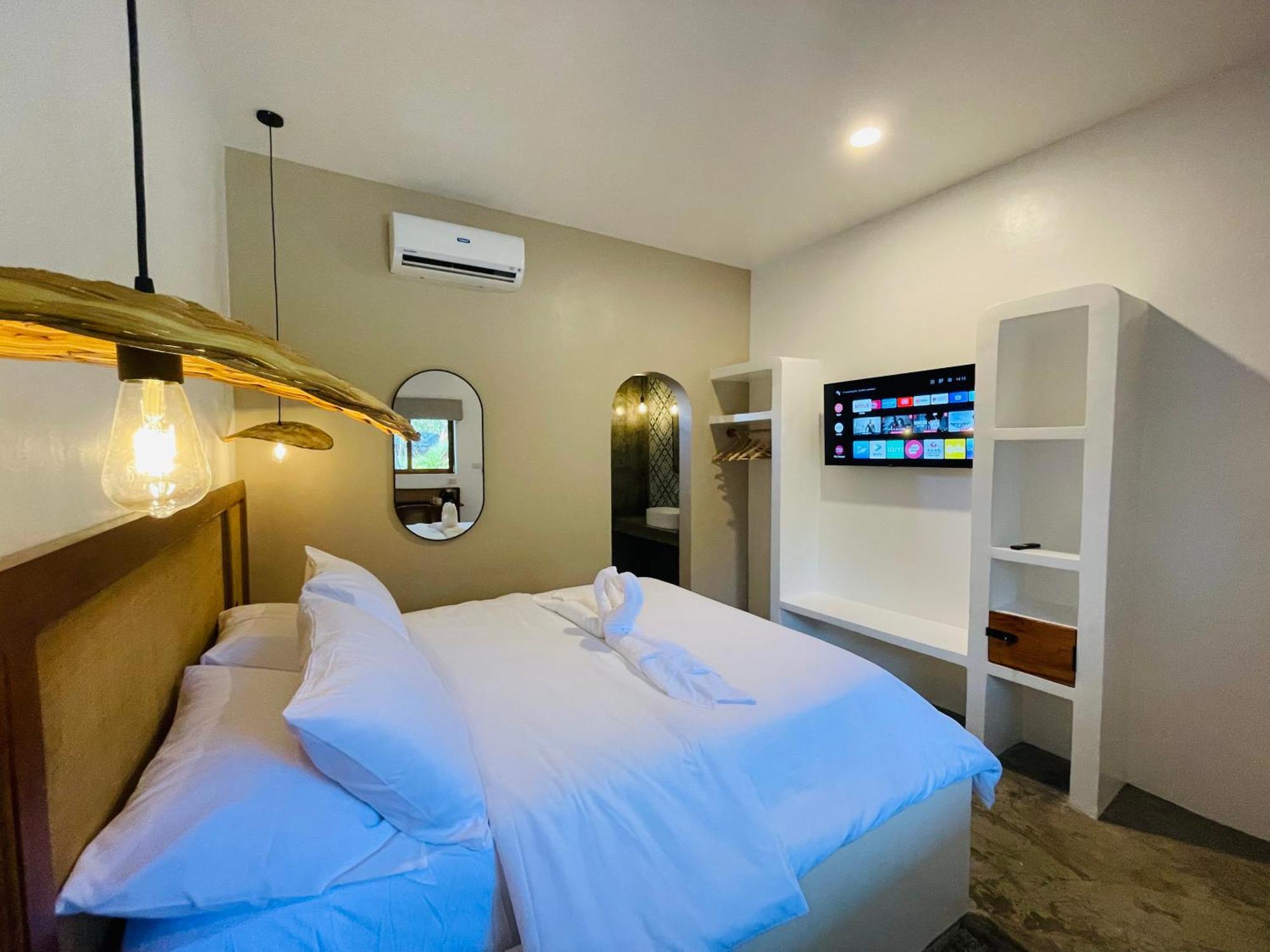 Maayong Hostel (Adults Only) Moalboal Extérieur photo