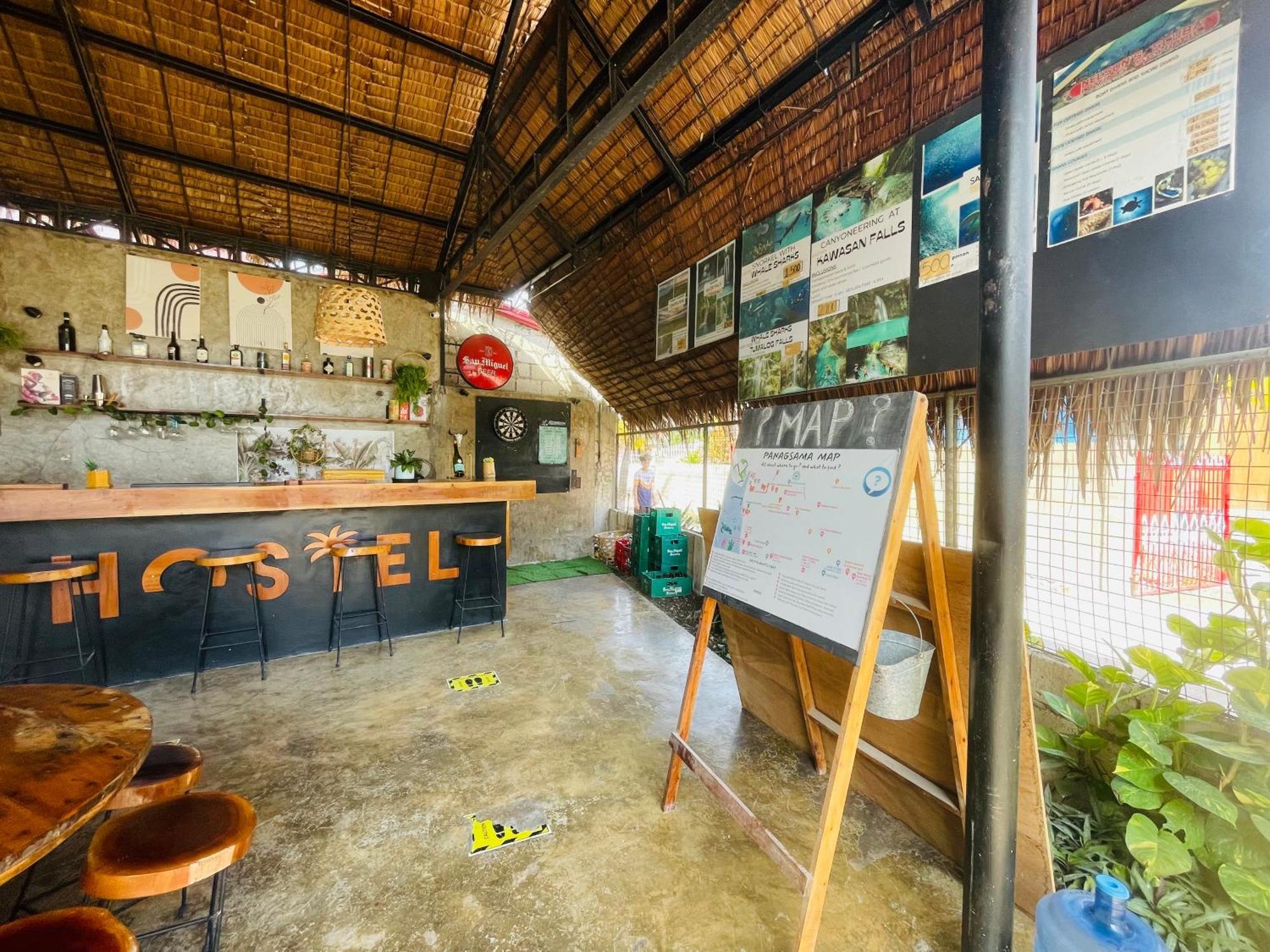 Maayong Hostel (Adults Only) Moalboal Extérieur photo
