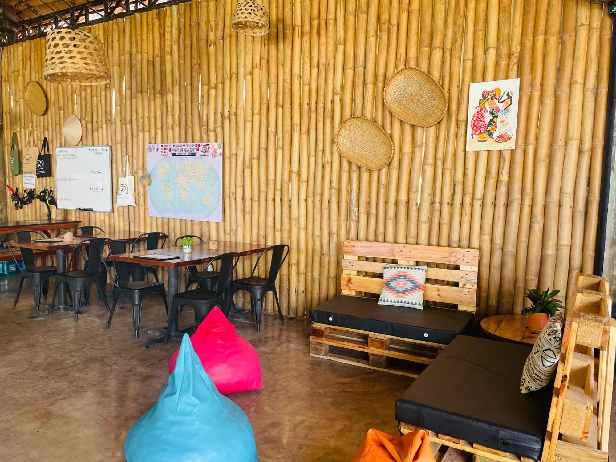 Maayong Hostel (Adults Only) Moalboal Extérieur photo
